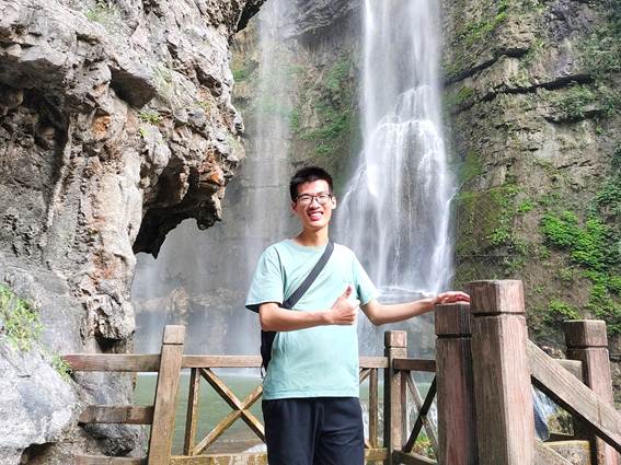 第1题_黄铭睿_20251114_312c41d15f7cb077f5f4328b5fe98082_origin_1