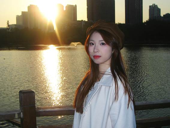 第1题_杨佳鑫_20251114_杨佳鑫2_2